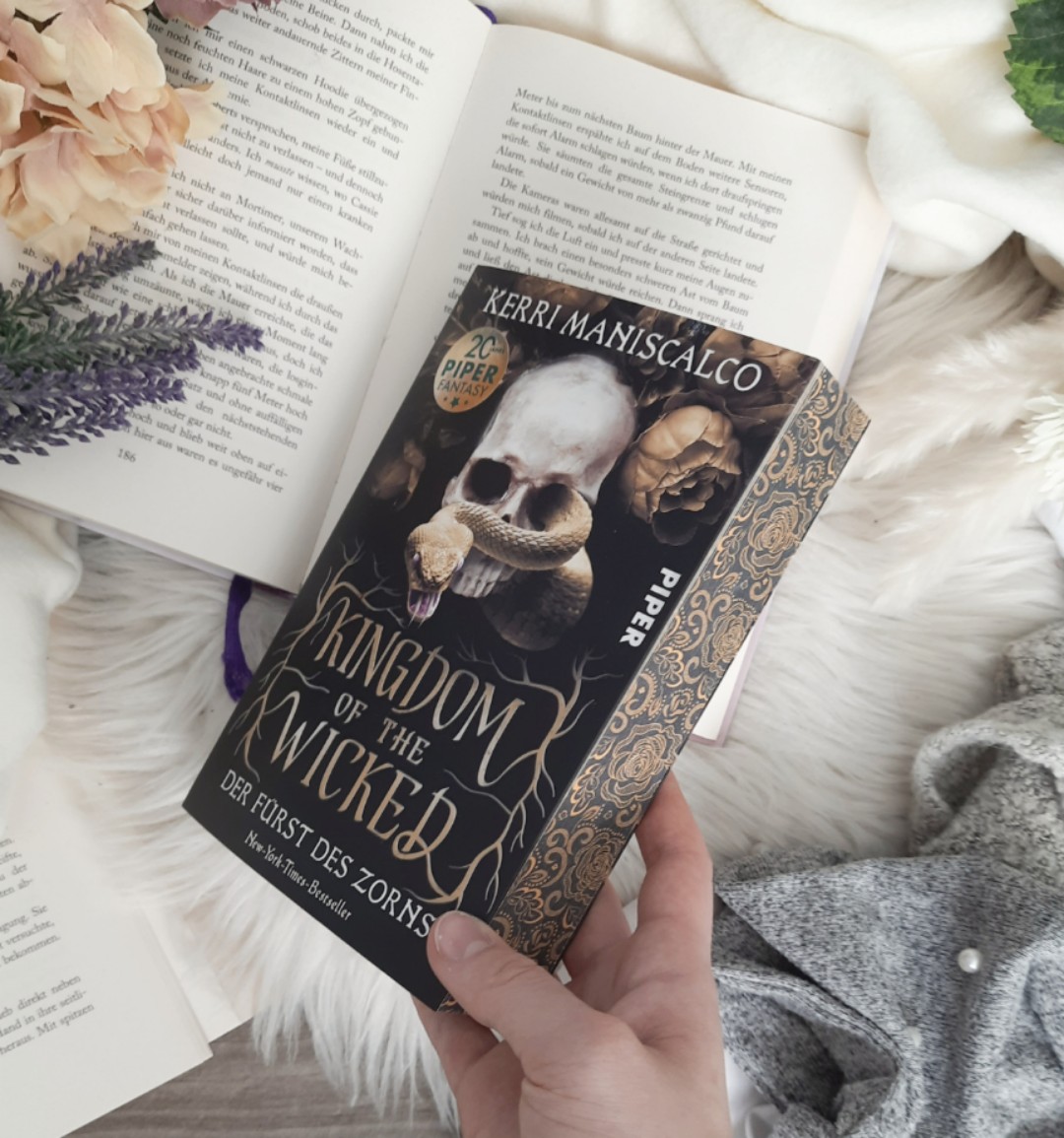 Mich konnte "Kingdom of the Wicked" leider überhaupt nicht begeistern... und das trotz des Hypes. 🥺 