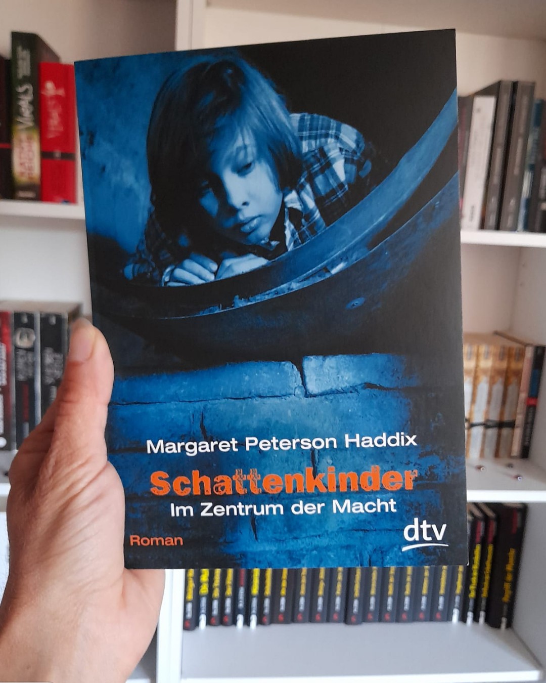 5/5 ⭐⭐⭐⭐⭐
Sehr gute und spannende Fortsetzung der Reihe
