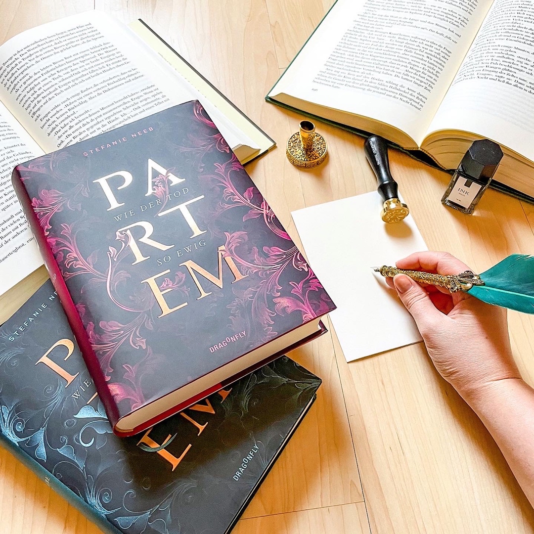 Die große Spannung, die tiefen Gefühle und die interessante Thematik der Geschichte machen das Buch zu einer Leseempfehlung für alle Fantasy Fans. 😍❤️