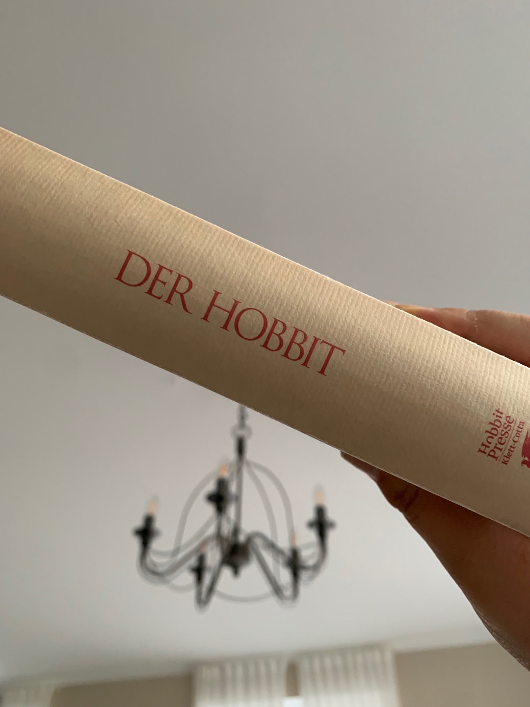 Wahrscheinlich mach ich mir viele Feinde, aber wie schon die Filme ist „der Hobbit“ auch als Buch nicht so meins 🤷🏻♀️