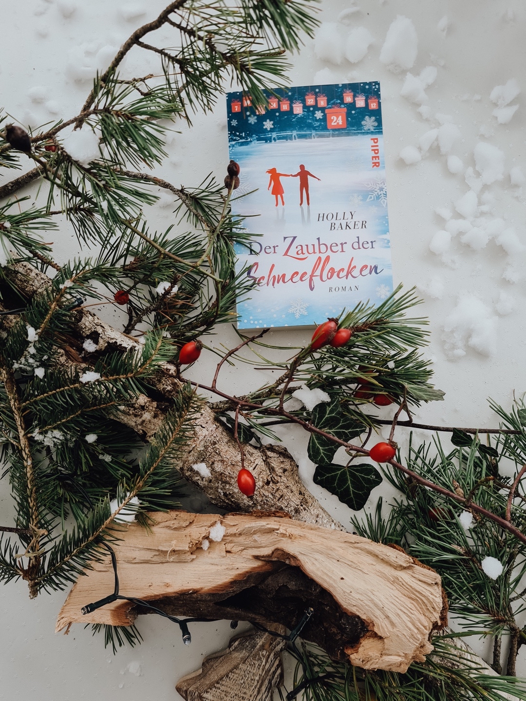 Habe das Buch als Adventskalender gelesen und dabei immer mal wieder Tränen in den Augen gehabt. Sehr schönes und auch emotionales Buch, das sich gut in 24 Kapiteln lesen lässt und perfekt in die Weihnachtszeit passt.
