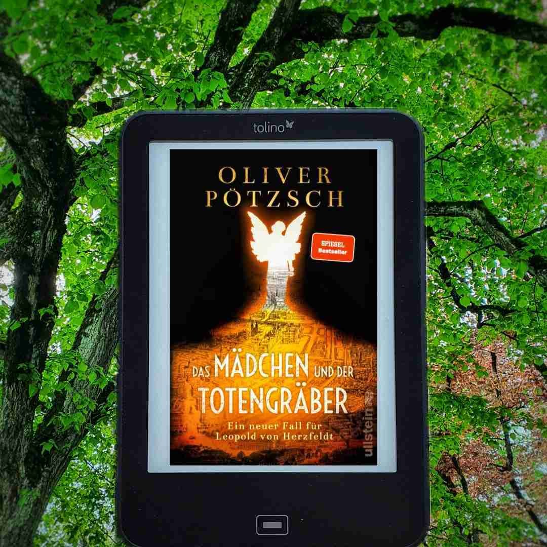 Der liebe Augustin macht sich daran Mumienflüche zu untersuchen. Zeitweise leicht langatmig, aber unterhaltsam.