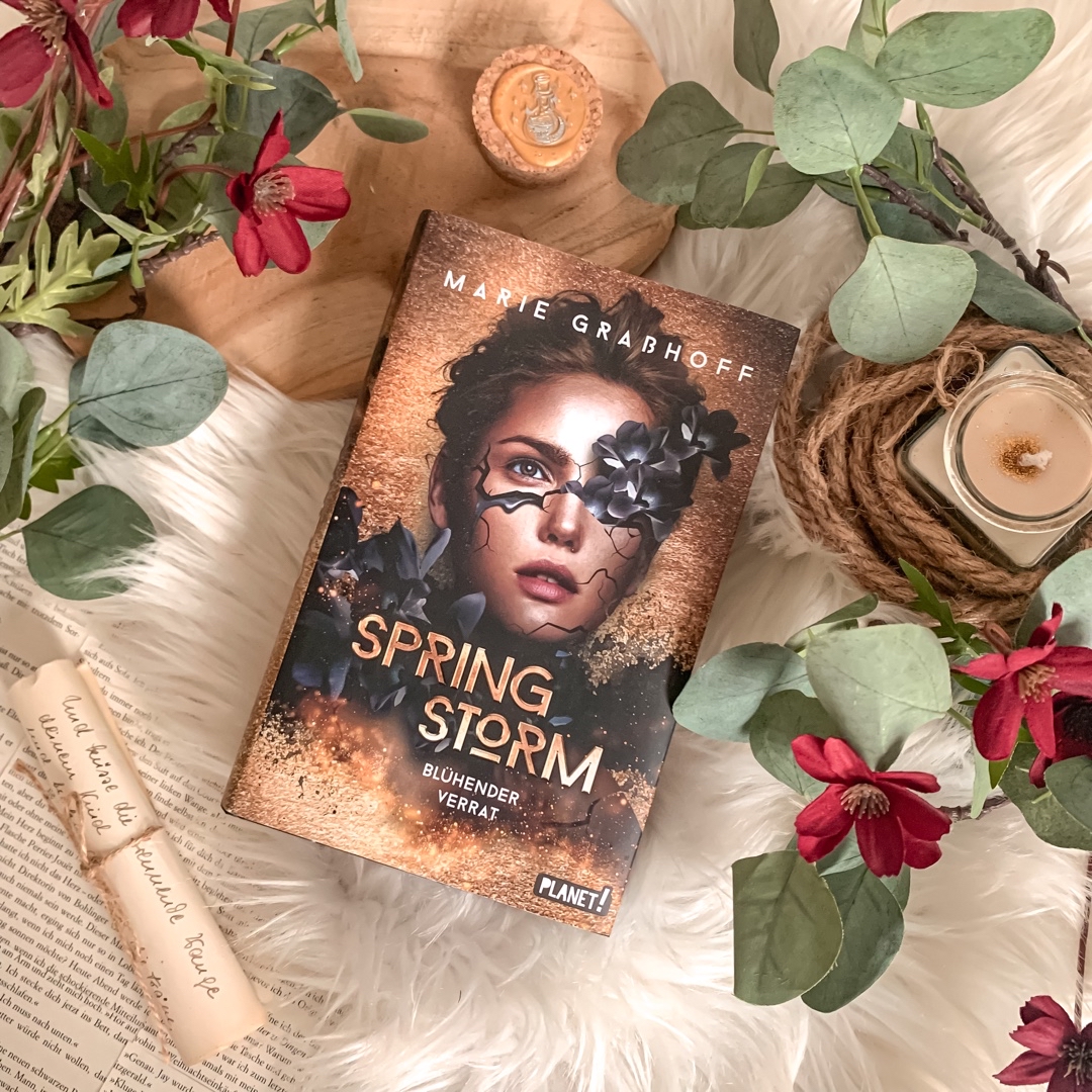 Zusammenfassung: 2⭐️ ➕tolles Worldbuilding, bildhafte Details ➖Kühler Schreibstil, blasse Charaktere, wenig Spannung