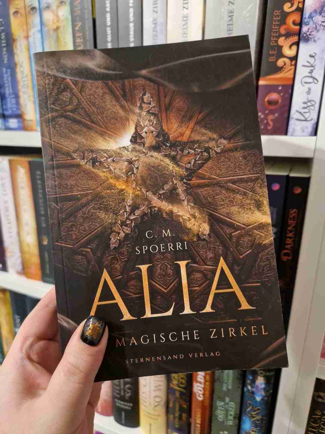 Tolles Fantasy-Setting, Entwicklungspotential bei der Protagonistin