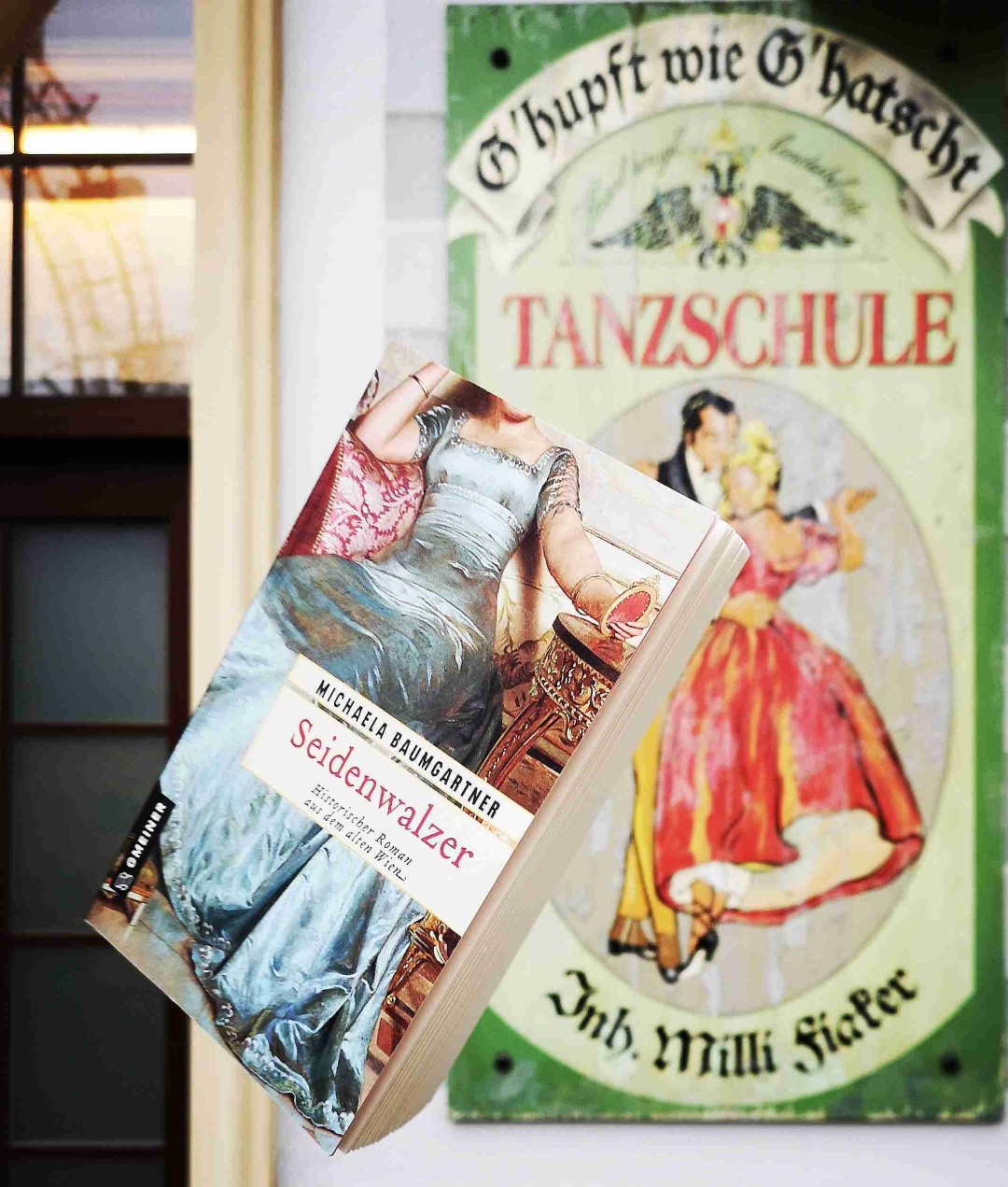 lustvoll, adelig, lieblich