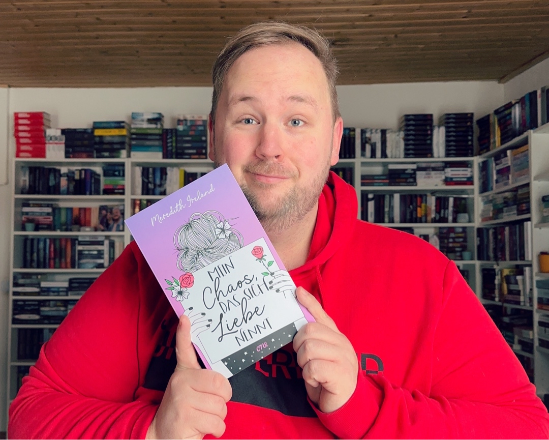 Ein Roman der sich zwischen Young Adult, spaßigem Jugendroman und Coming-of-Age-Geschichte bewegt, eine Botschaft hat und einfach Spaß macht.