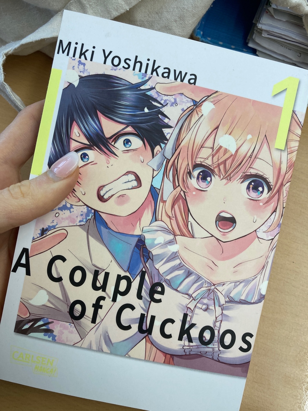 Ich hab die Reihe auf dem Schirm wegen AniMaNo und hab jetzt mal in Band 1 reingelesen💞 Und ich muss sagen, dass ich echt Spaß hatte mit Band 1🙏🏼 Erika mag ich echt gerne und ich kann mich in den Protagonisten zwecks Lernen sehr gut hineinversetzen😂 Weiterlesen werde ich auf jeden Fall! Hätte ich nicht gedacht✌🏼 Könnte mir “We never Learn” dann auch gefallen?👀