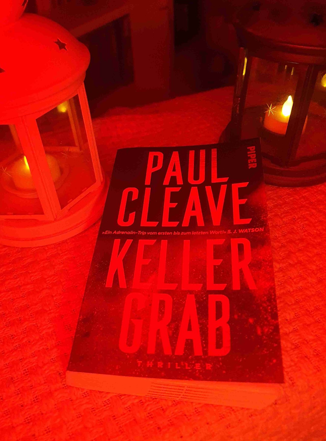 Super Thriller.