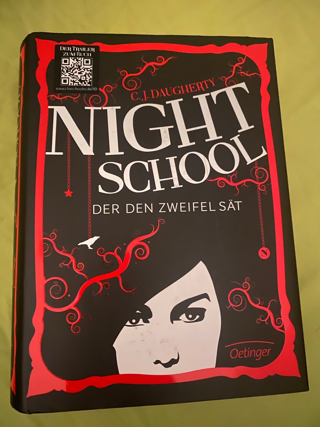 Wieder mal gut unterhalten und immer noch nicht schlauer.😂
Auch Teil 2 macht Spaß zu lesen👍