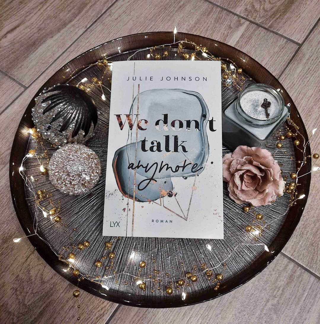 "ᴡᴇɴɴ ᴅᴜ ᴅɪᴇ ɢᴀɴᴢᴇ ᴢᴇɪᴛ üʙᴇʀ ᴡɪʀᴋʟɪᴄʜ ɴᴜʀ sᴏ ɢᴇᴛᴀɴ ʜᴀsᴛ, ᴀʟs ᴏʙ ᴅᴜ ᴍᴇɪɴ ғʀᴇᴜɴᴅ ᴡäʀsᴛ... ᴡᴀʀᴜᴍ ᴍᴜssᴛᴇsᴛ ᴅᴜ ᴅᴀɴɴ sᴏ ᴠᴇʀᴅᴀᴍᴍᴛ üʙᴇʀᴢᴇᴜɢᴇɴᴅ sᴇɪɴ?"