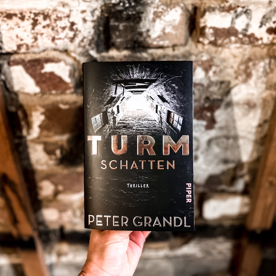 Ein Polit-Thriller der Dich vor moralische Fragen stellt. 