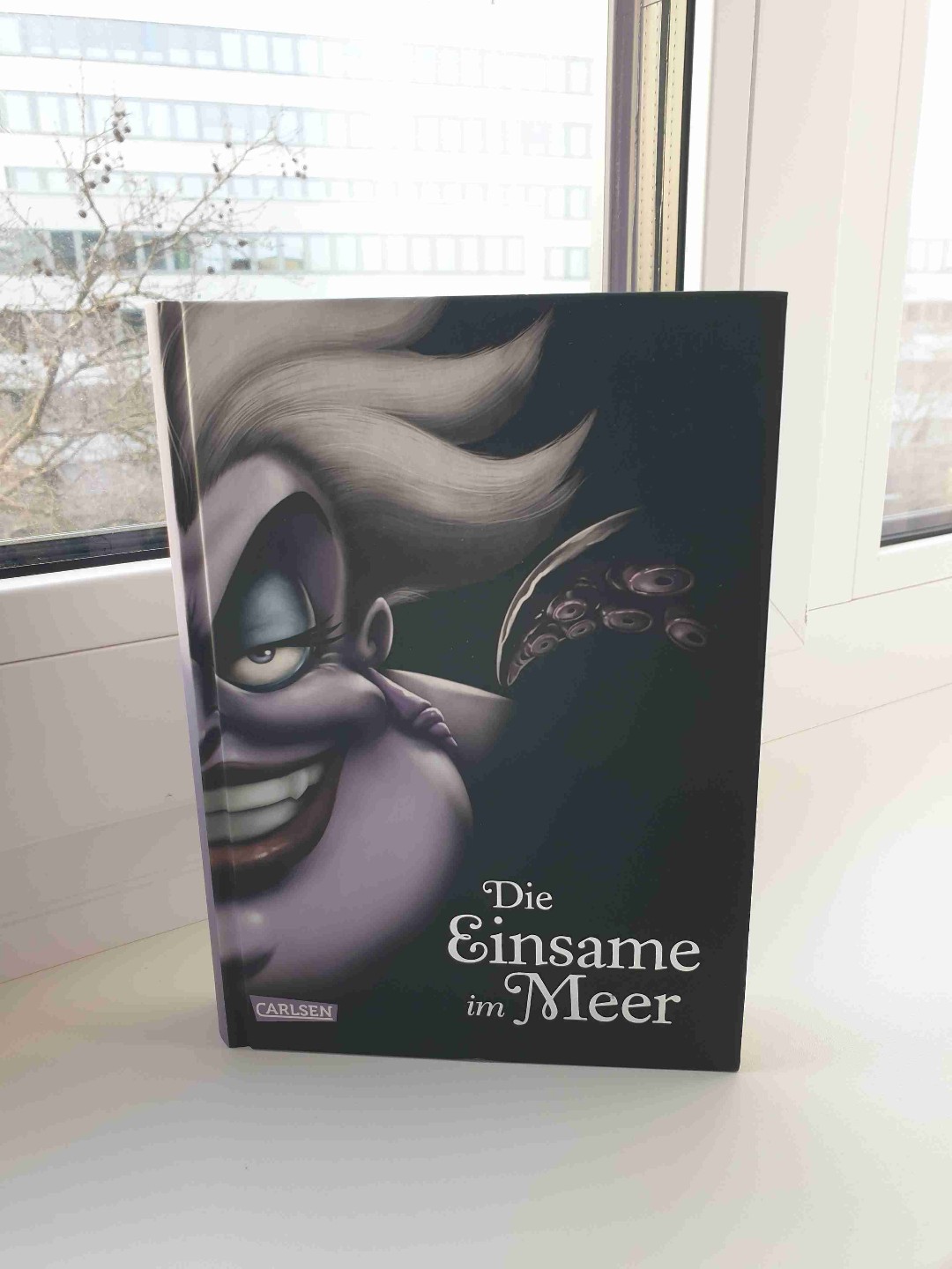 "Doch die Mehrheit dankt es mir. Eine Heilige bin ich schier.. für die armen Seelen in Not!"