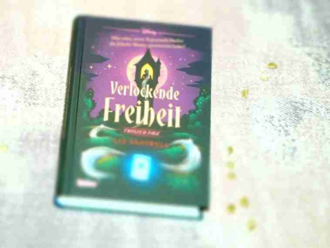 DÜSTER, VOLLER HOFFNUNG & FANTASIE…