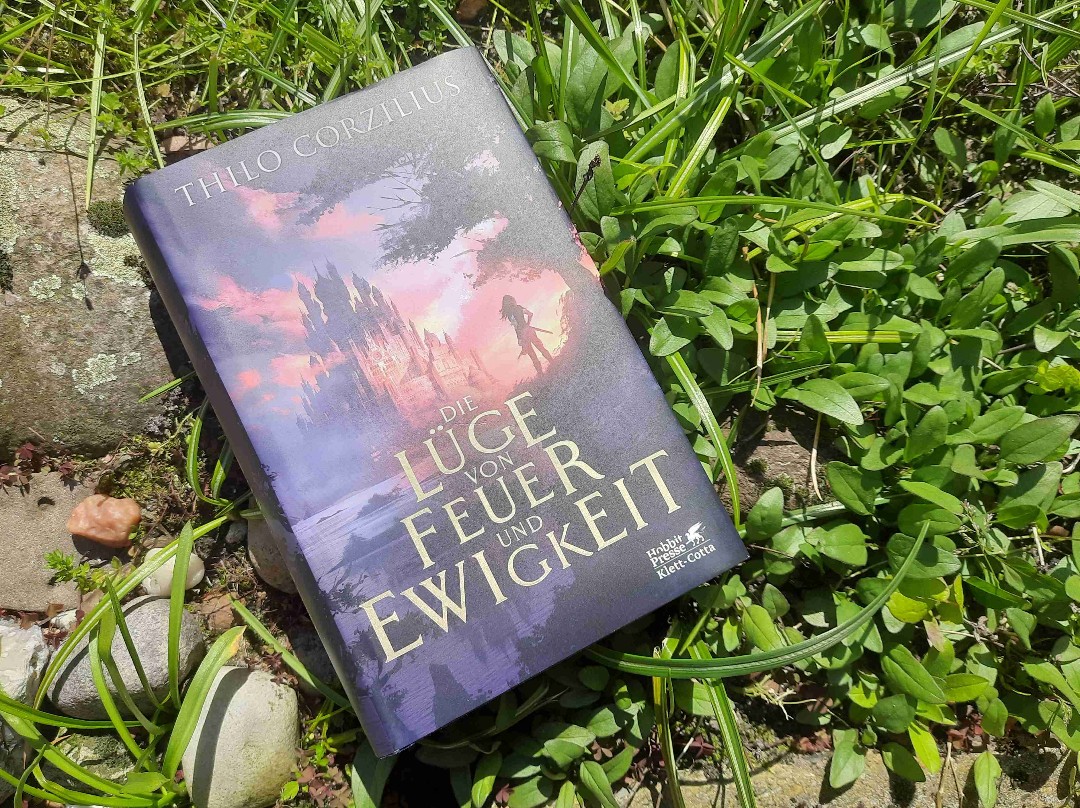 Leider konnte mich das Buch absolut nicht überzeugen. Einen Stern gibt es für das wirklich wunderschöne Cover.