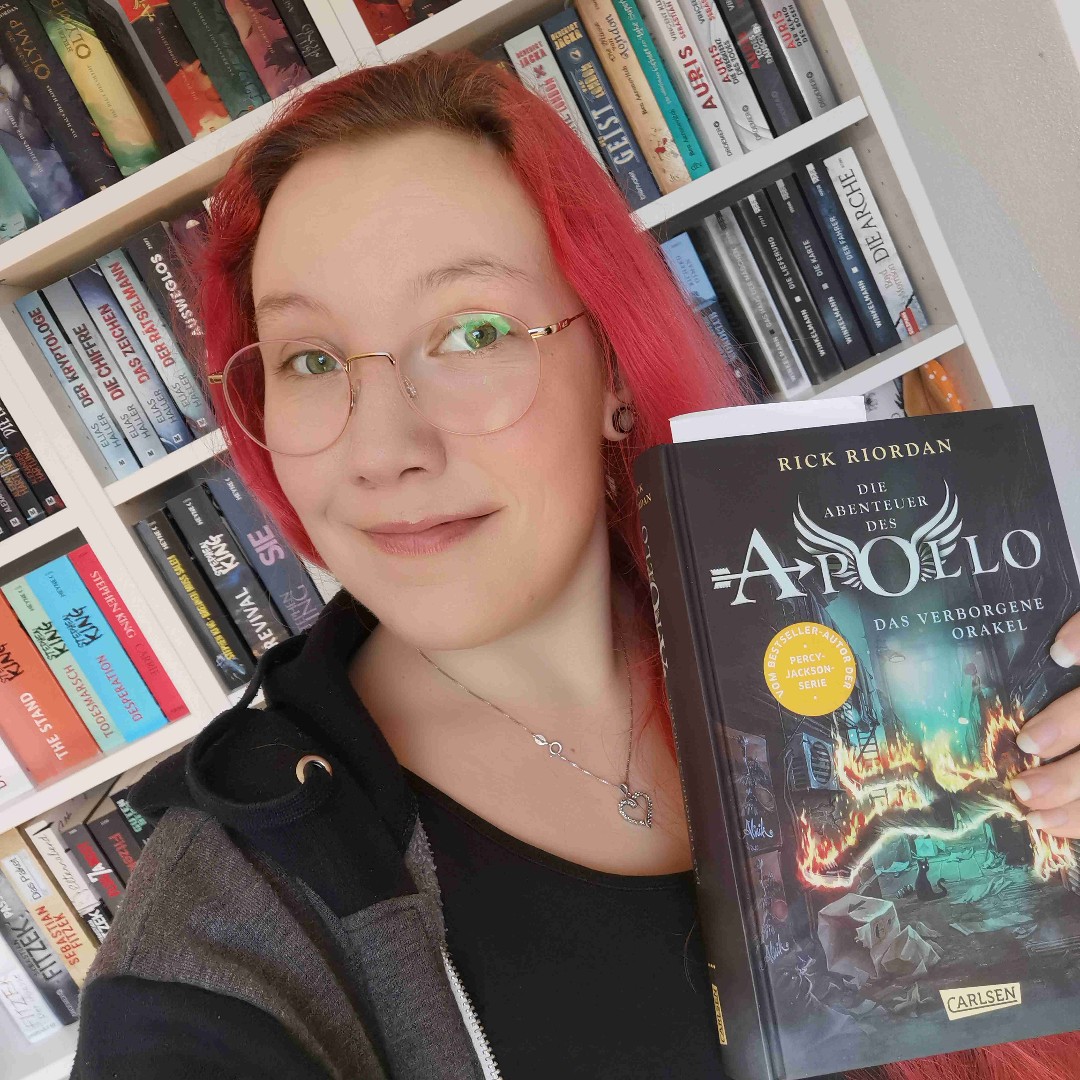 Nach der Geschichte von Percy und Camp Jupiter begleiten wir nun den Jungen Apollo. Der Auftakt eines Abenteuers
