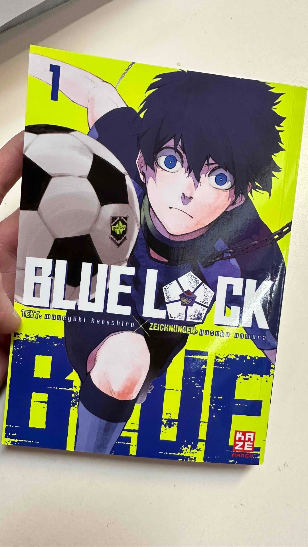 Als jemand der sich NULL für Fußball interessiert ist der Manga echt spannend! 🤍