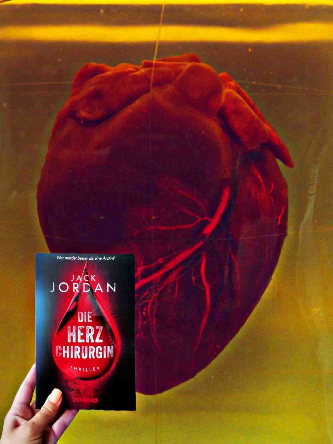 Ein unheimlich guter Thriller mit vielen überraschenden Wendungen.