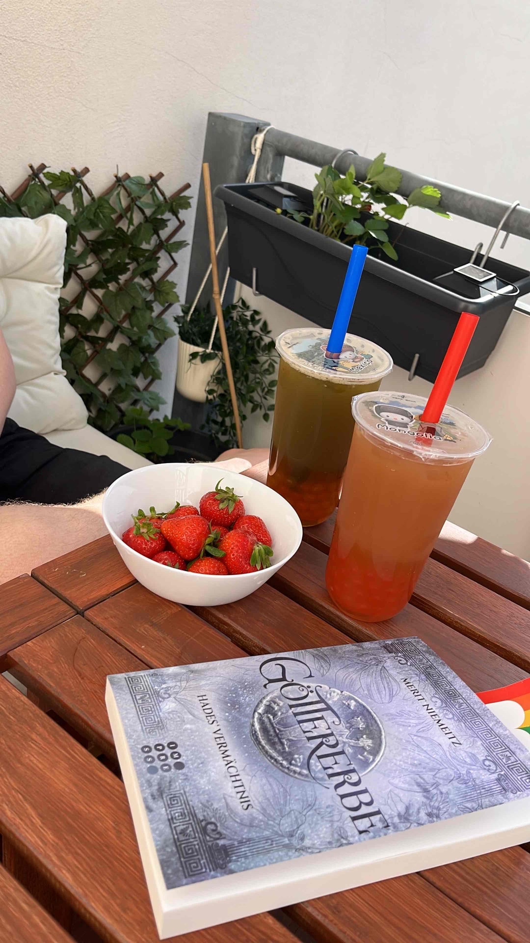 Es geht spannend weiter! Aber Lia...chill! 3,5/5 Sterne.