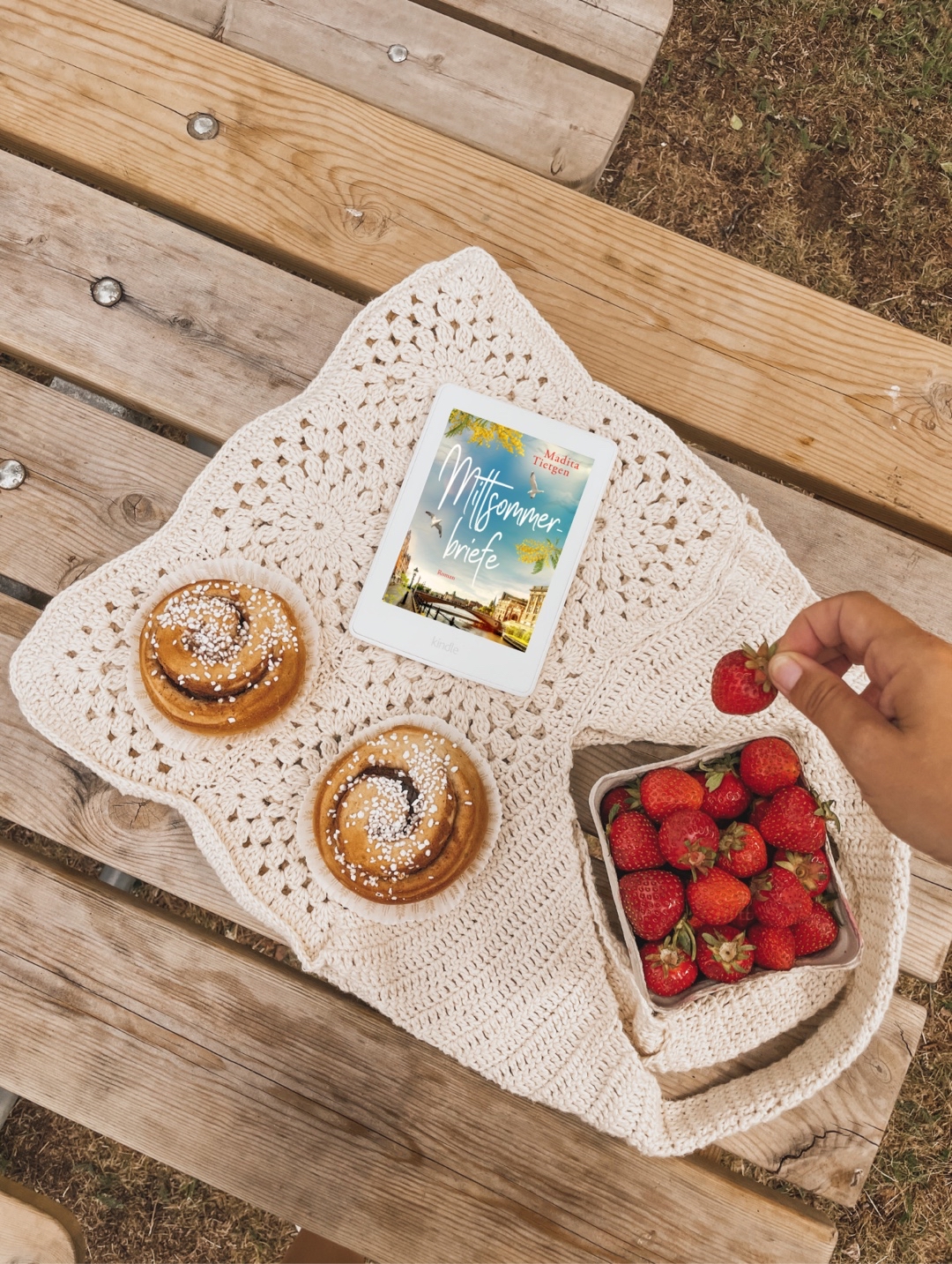 Schöner Sommerroman mit Tiefe