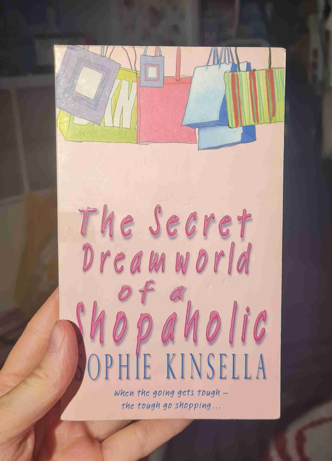 Mein erstes englisches Buch von Sophie Kinsella.