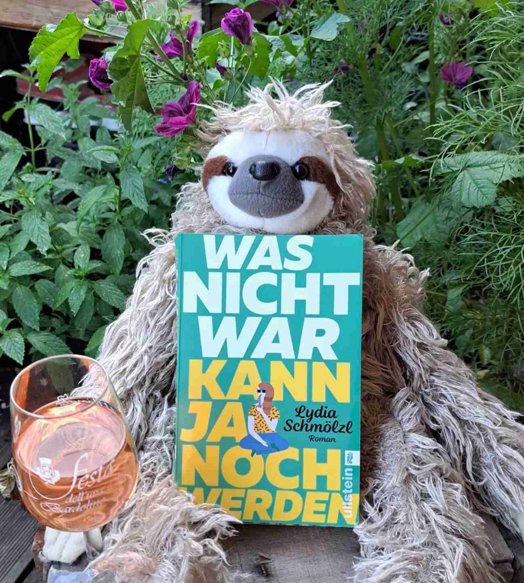 Der Roman ist kurzweilig und unterhaltsam. 
Jeder kann wahrscheinlich nachempfinden, wie Freya sich fühlt, wenn wie bei ihr das gewohnte Leben aus den Fugen gerät und man einfach nicht so in das durch andere vorgefertigte Leben passen möchte...