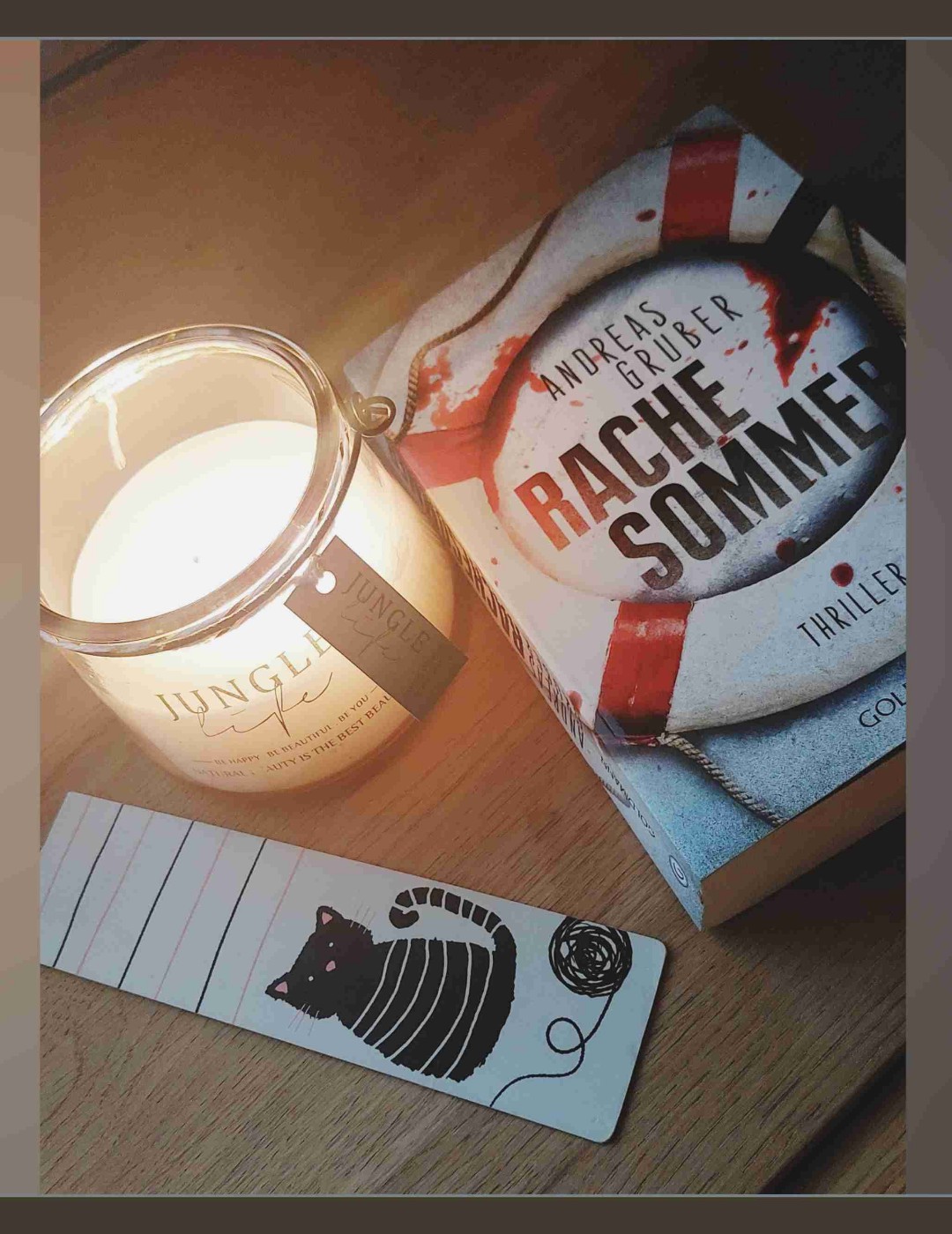 Rachesommer ist mein erstes Buch von Andreas Gruber und sicher nicht mein letztes.
Fand es von der ersten Seite super spannend und es war super zum lesen. Freu mich schon auf die anderen Teile 😁😁😉