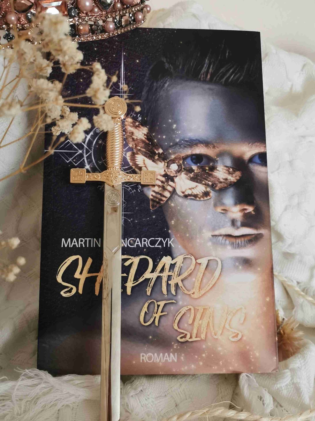 Mir hat alles daran gefallen 😍 Jetzt muss ich alle Bücher von Martin lesen.