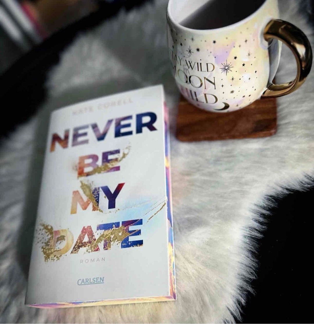 Tolles Buch! Sehr schön geschrieben und ich freue mich schon auf das 2. Band 🥰