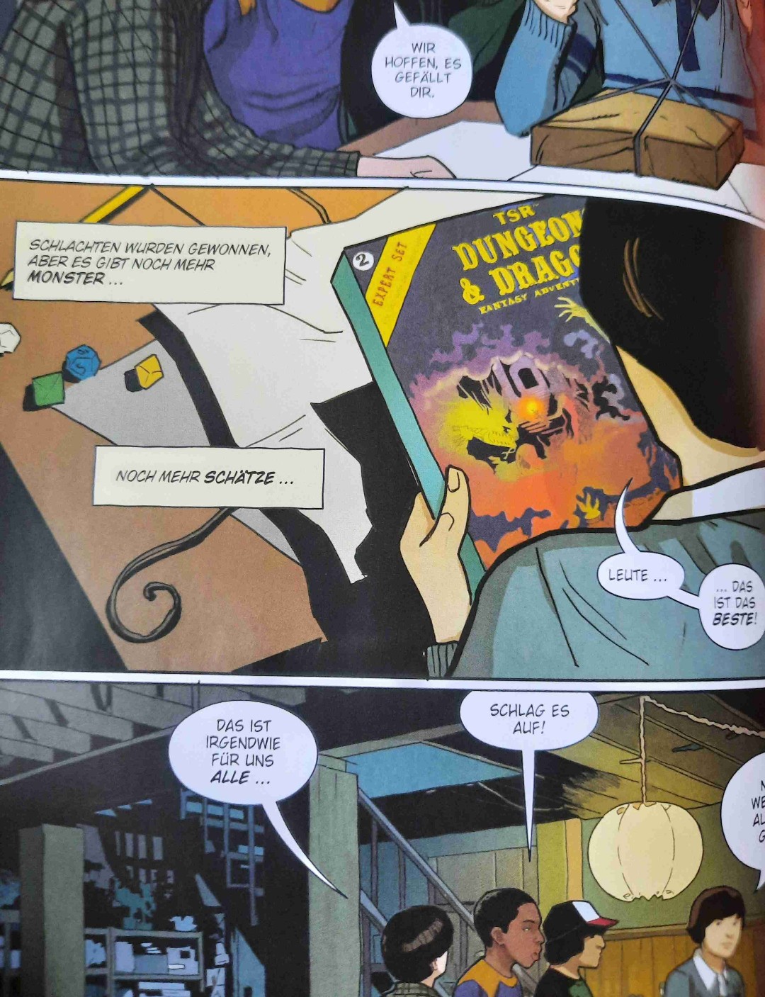 Ein Comic Band der die Geschichte erzählt wie Mike, Lucas und Will zu D&D gefunden haben und wie sie sich mit Dustin angefreundet haben