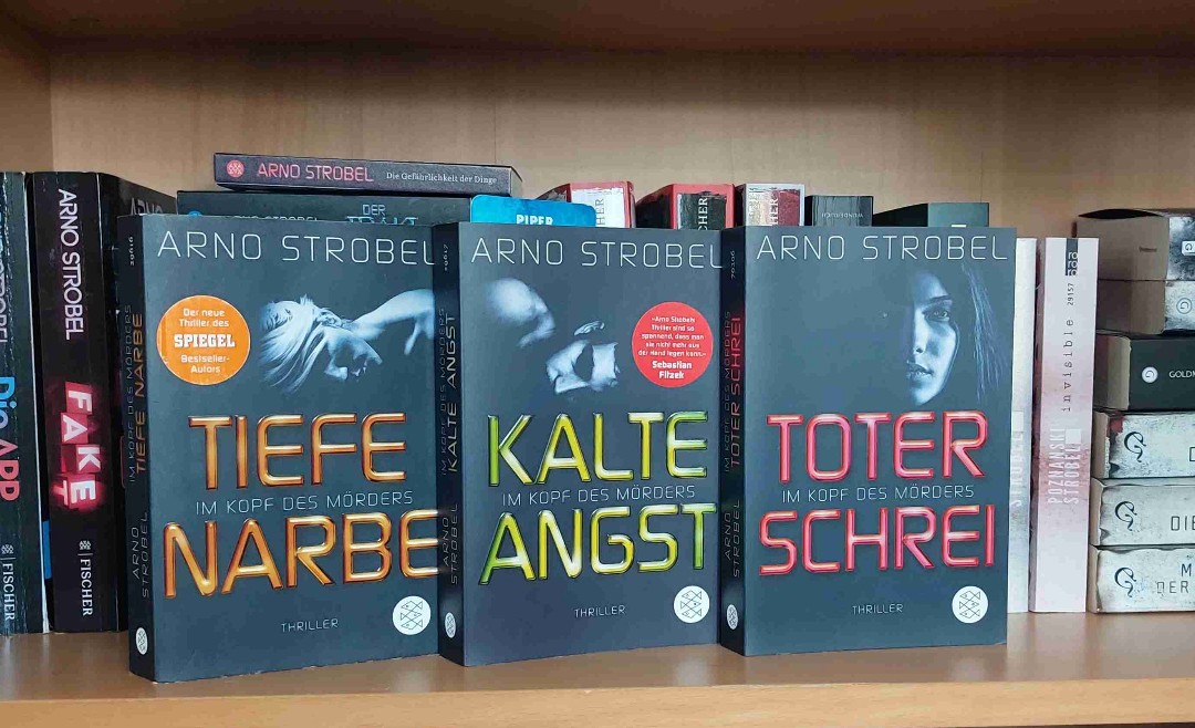 Lesenswerte Trilogie! 