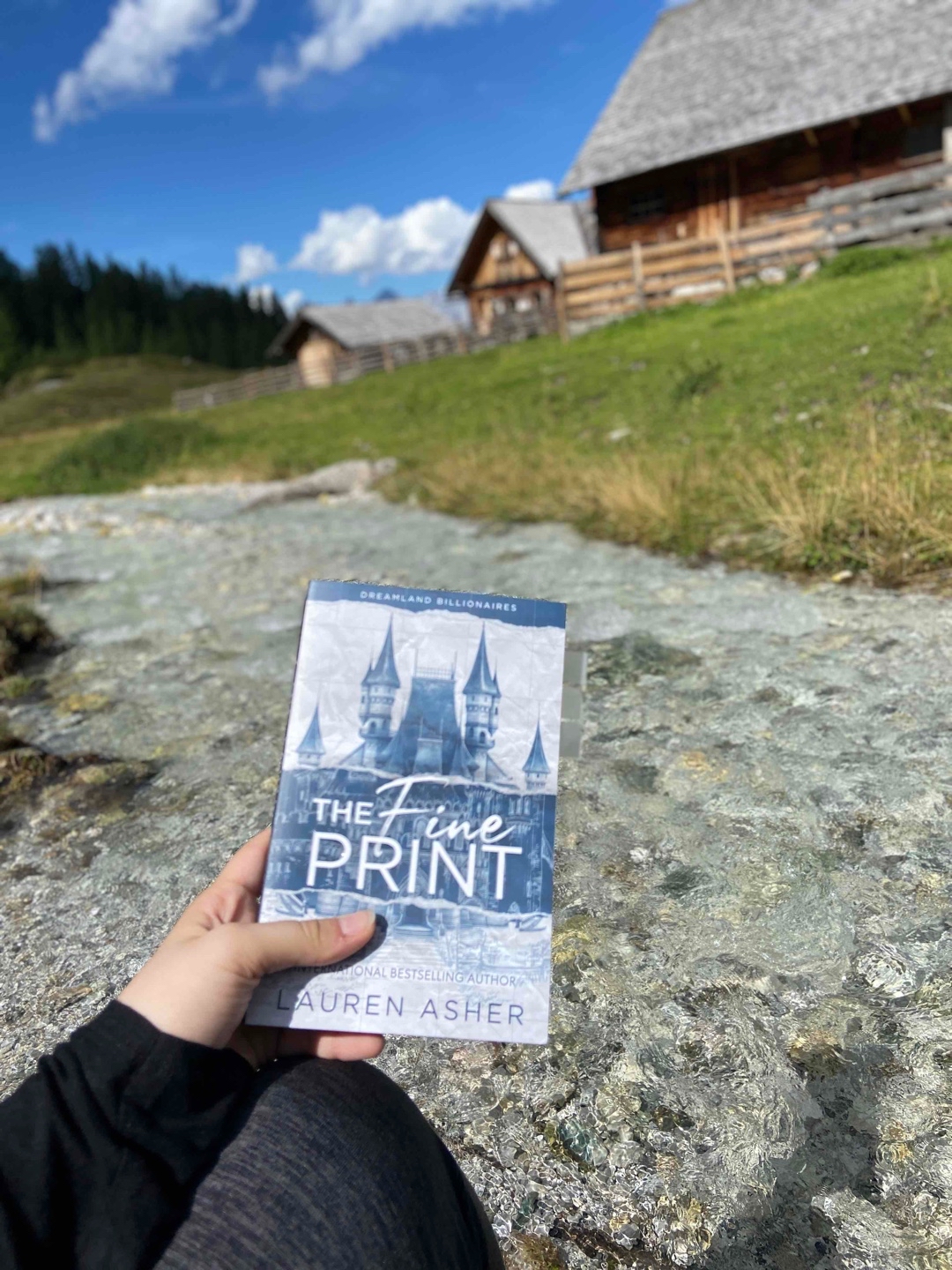 Jemandem eine zweite Chance zu geben, ist wie ein Buch ein zweites Mal zu lesen. Man weiß wie es endet.