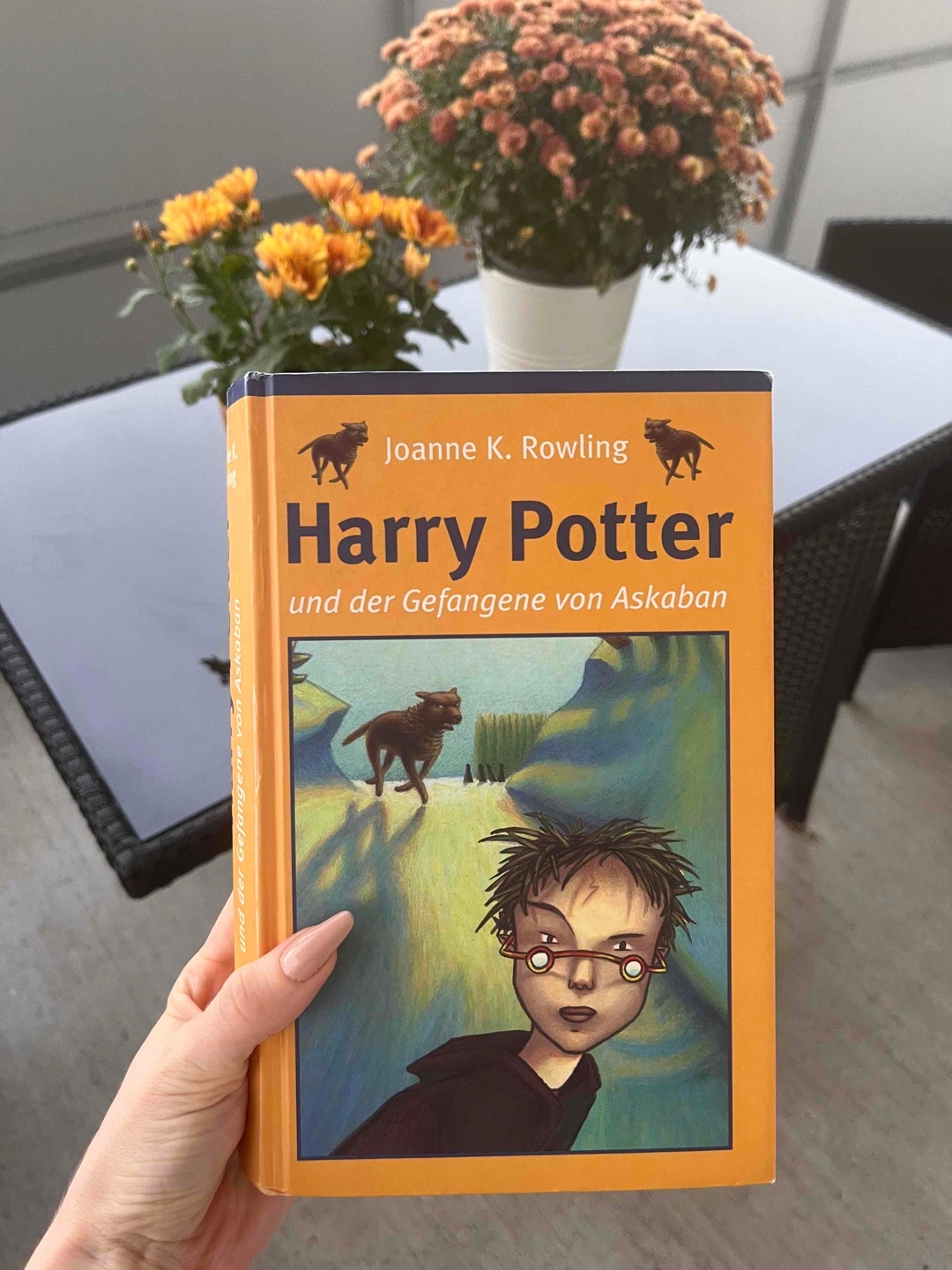 » Ich schwöre feierlich, ich bin ein
Tunichtgut. « 📜🌕🐀🐾🦌