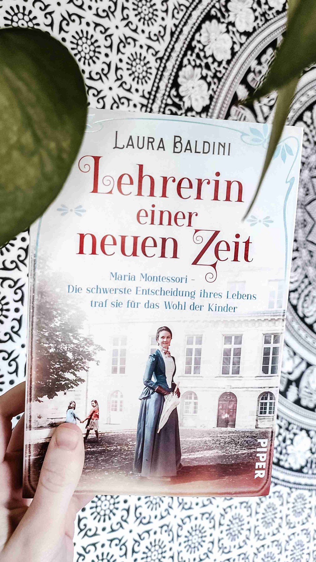 Schöne Romanbiografie über die Frau, der das Wohl der Kinder sehr am Herzen lag!