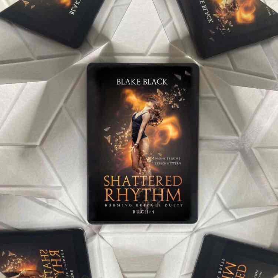 ꧁𝐒𝐡𝐚𝐭𝐭𝐞𝐫𝐞𝐝 𝐑𝐡𝐲𝐭𝐡𝐦꧂
𝒲ℯ𝓃𝓃 𝒯𝓇𝒶̈𝓊𝓂ℯ 𝓏ℯ𝓇𝓈𝒸𝒽𝓂ℯ𝓉𝓉ℯ𝓇𝓃