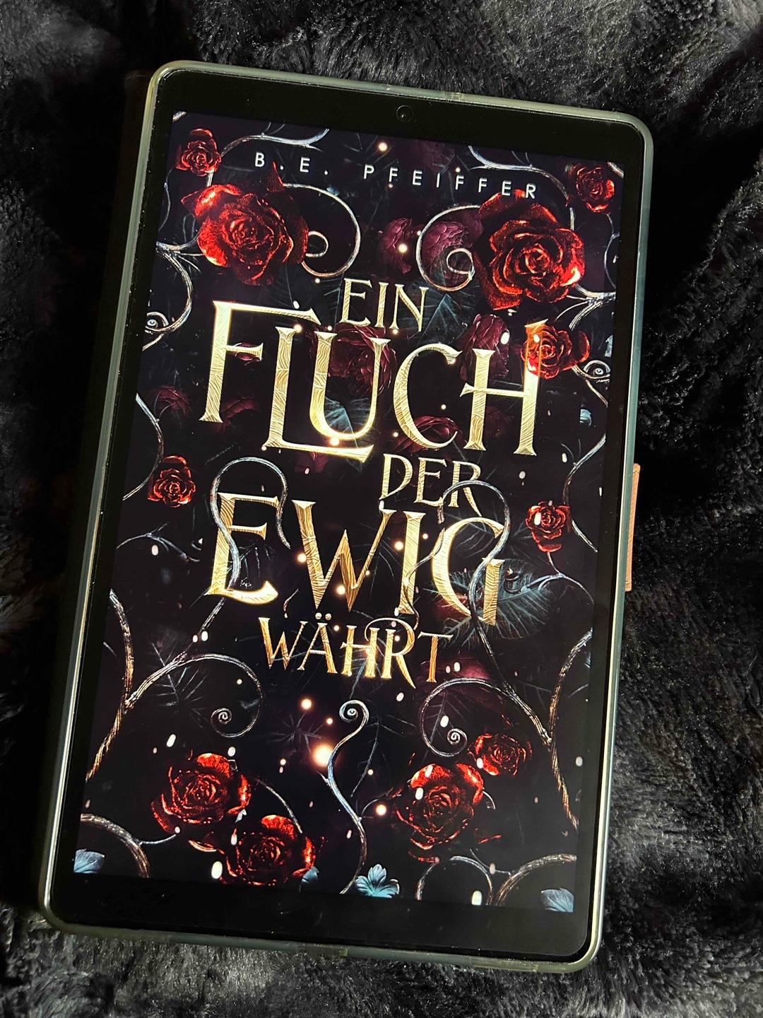 […] Ein Teufel kommt selten allein.😏