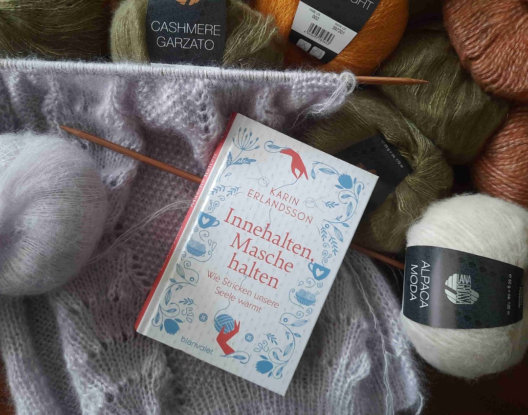 Für Strickbegeisterte, die Lust auf ein paar historische Details haben, ist dieses Büchlein fast schon ein Muss.
