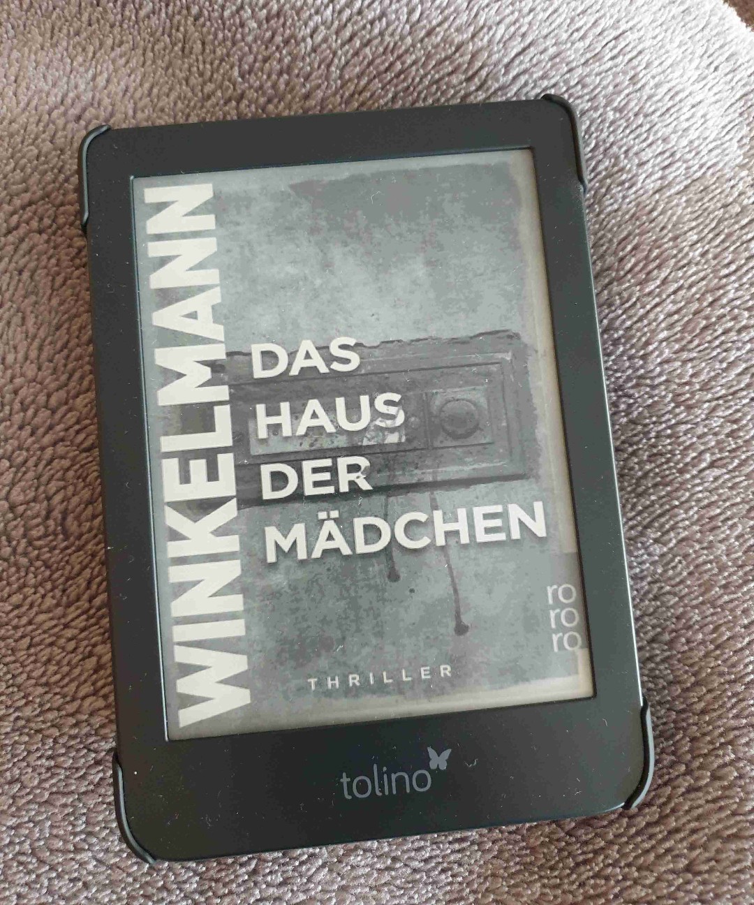 Spannend und sehr fesselnd.