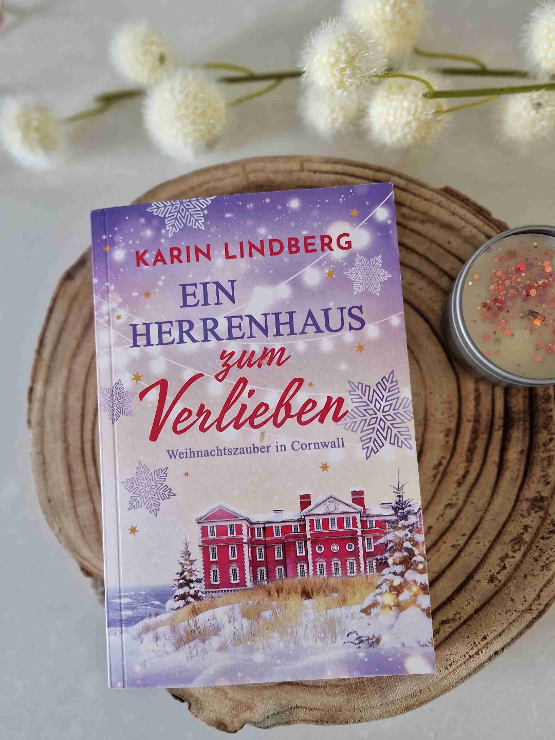 Who the f*ck is Der Grinch? Ihr müsst Emery Swan kennenlernen!