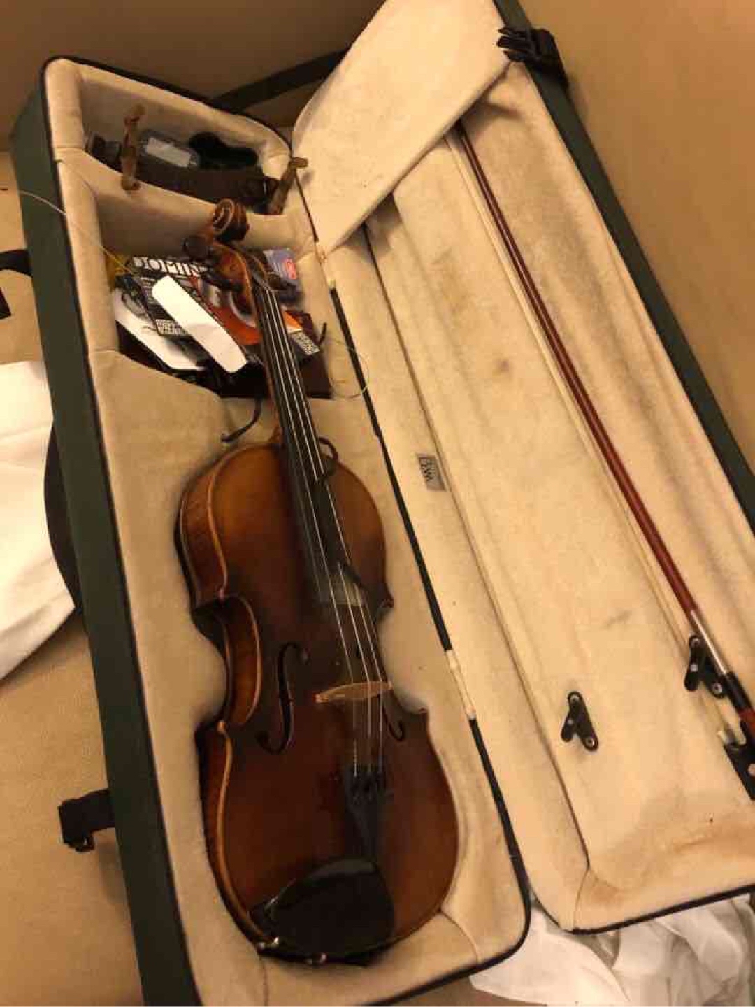 🎻