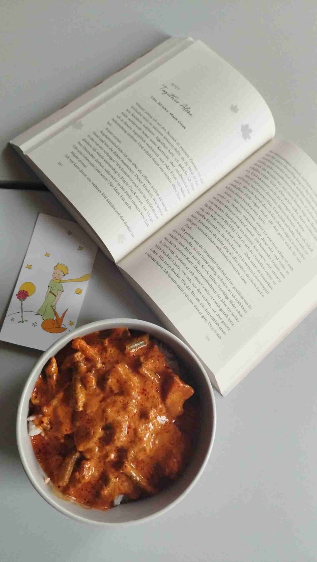 Ich habe es geliebt und Gefühlt❤️
Mein absolutes Lieblingsbuch ❤️
Würde ich sofort noch einmal Lesen 😍