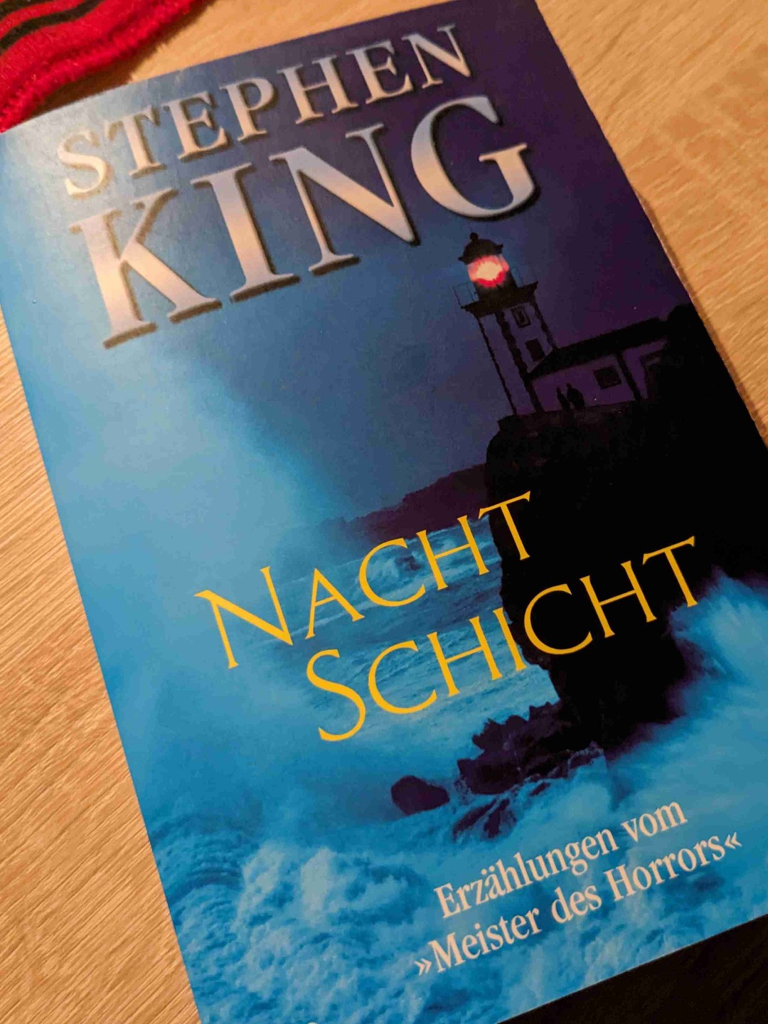Die Erste von vielen Kurzgeschichtensammlungen 
