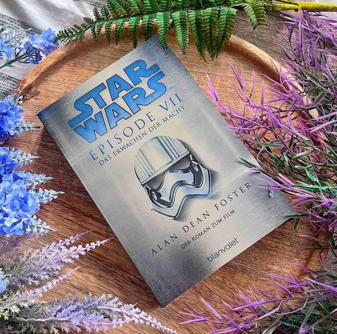 Review ⭐⭐⭐
Das Erwachen der Macht