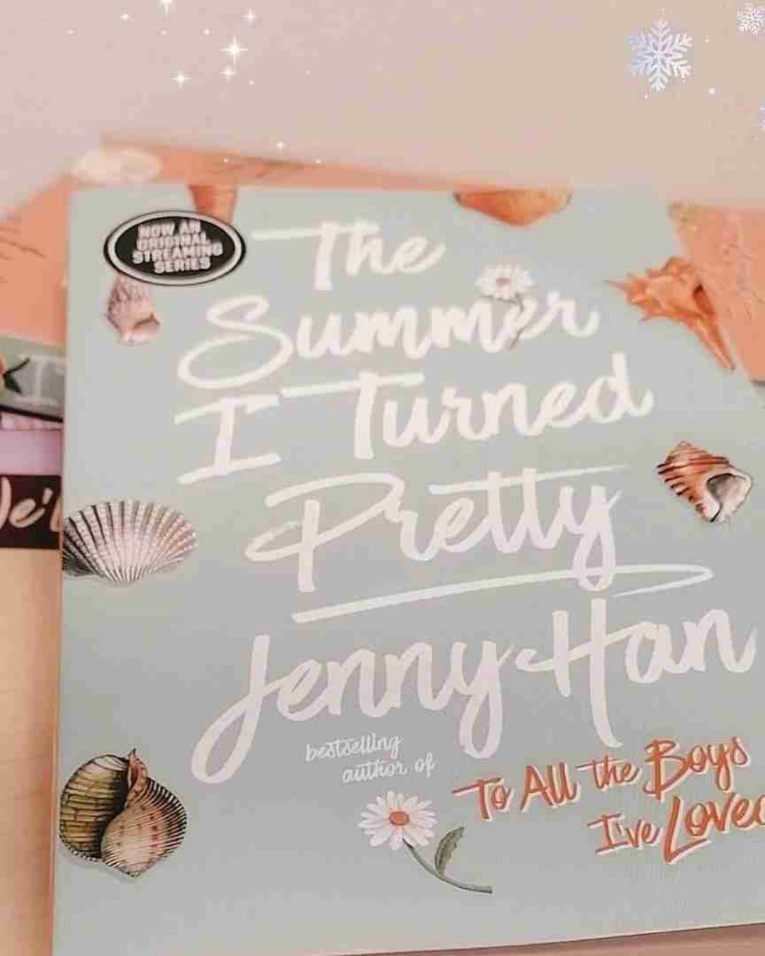 The Summer I Turned Pretty“ von Jenny Han ist das perfekte Buch für den Sommer. ☀️