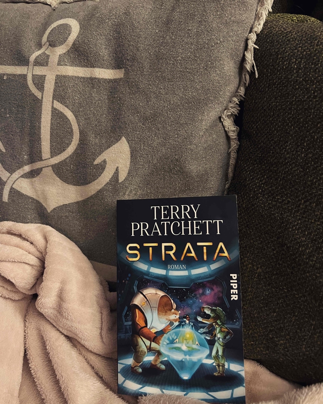 Einfach ein typischer Terry Pratchett Roman 😅