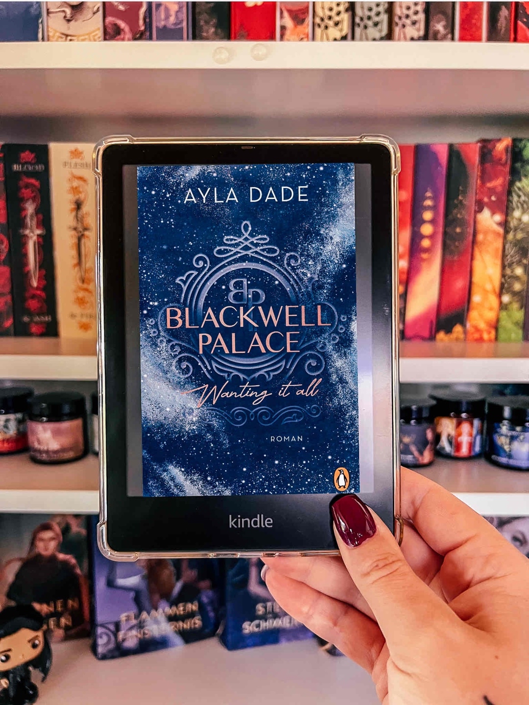 „ 𝓘𝓬𝓱 𝓫𝓲𝓷 𝓿𝓮𝓻𝓵𝓲𝓮𝓫𝓽 𝓲𝓷 𝓗𝓲𝓶𝓶𝓮𝓵 𝓾𝓷𝓭 𝓗ö𝓵𝓵𝓮, 𝓸𝓱𝓷𝓮 𝔃𝓾 𝔀𝓲𝓼𝓼𝓮𝓷, 𝔀𝓸 𝓭𝓲𝓮 𝓔𝓷𝓰𝓮𝓵 𝓱𝓮𝓻𝓻𝓼𝓬𝓱𝓮𝓷 𝓾𝓷𝓭 𝓭𝓲𝓮 𝓣𝓮𝓾𝓯𝓮𝓵 𝓾𝓷𝓽𝓮𝓻𝓰𝓮𝓱𝓮𝓷.“