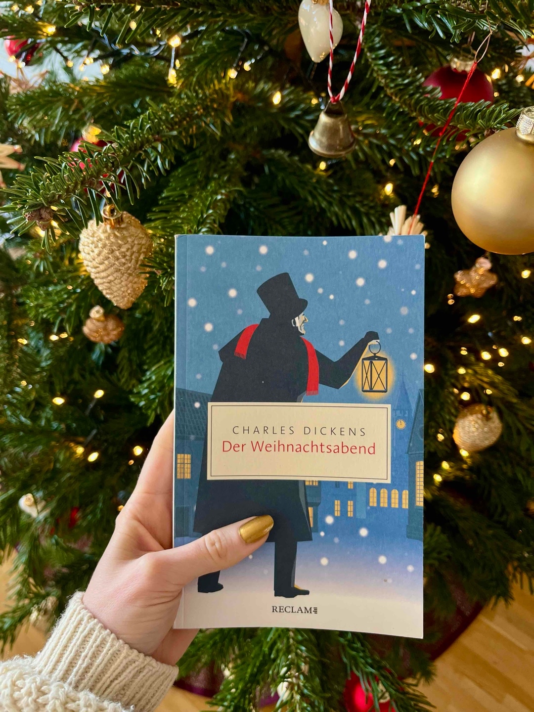 » Ich werde Weihnachten in meinem Herzen ehren und versuchen, es das ganze Jahr hindurch aufzuheben. « 🎄🌟♥️✨