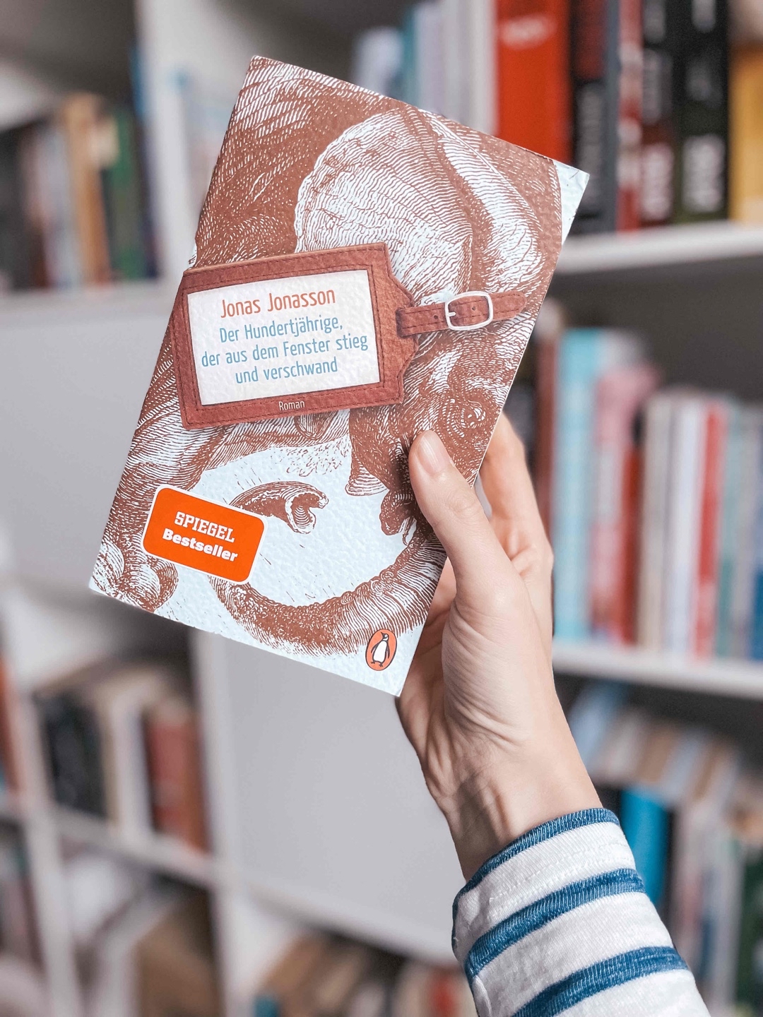 Unterhaltsames Buch über ein ereignisreiches Leben voller unglaublicher Geschichten