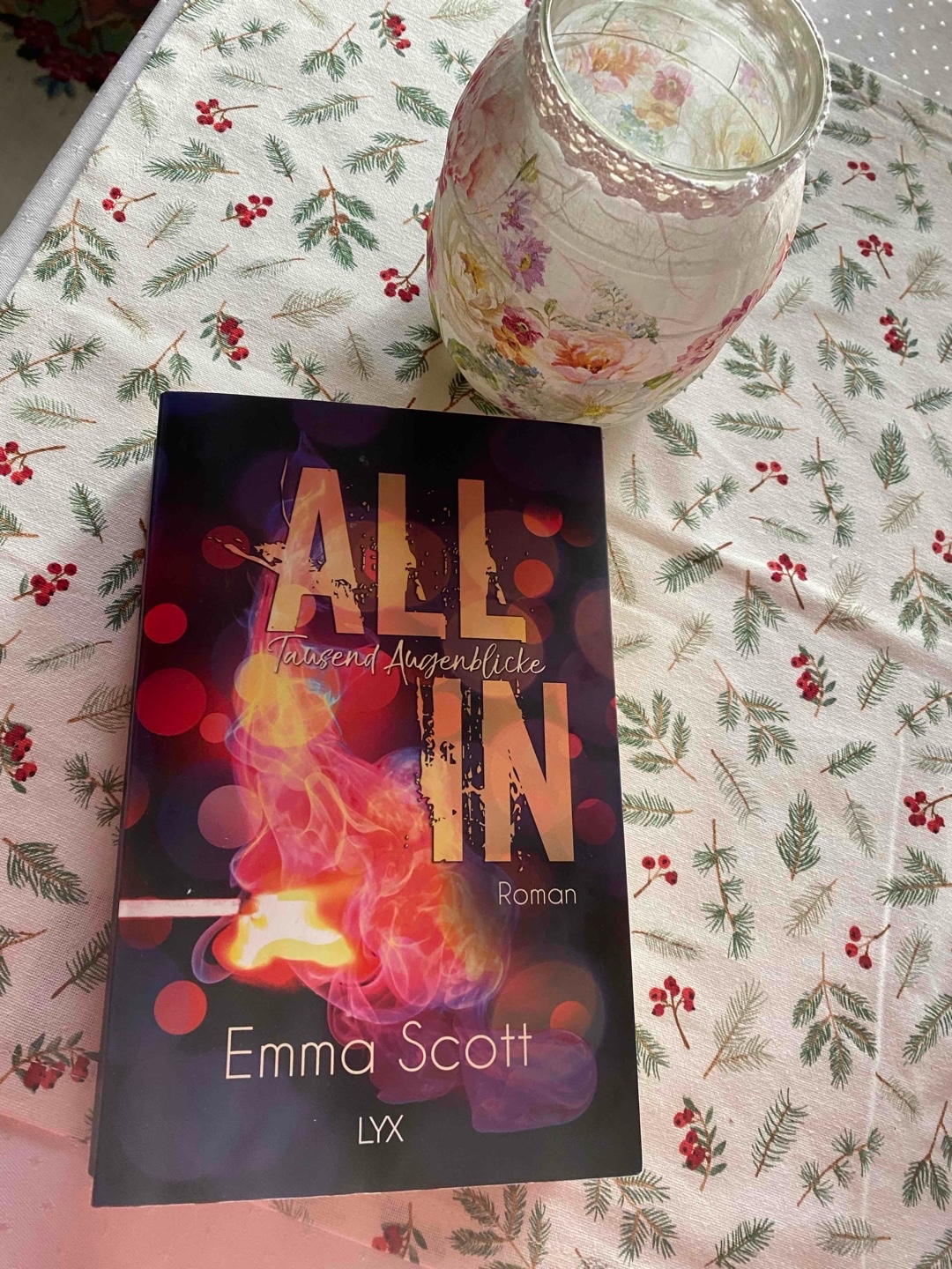 Ein wirklich fantastisches Buch. Emma Scott schafft es den Leser mitzunehmen in dieses ernste Thema ohne es zu kitschig klingen zu lassen.
Ein absolutes Muss für Fans von Herzschmerz Geschichten👍
