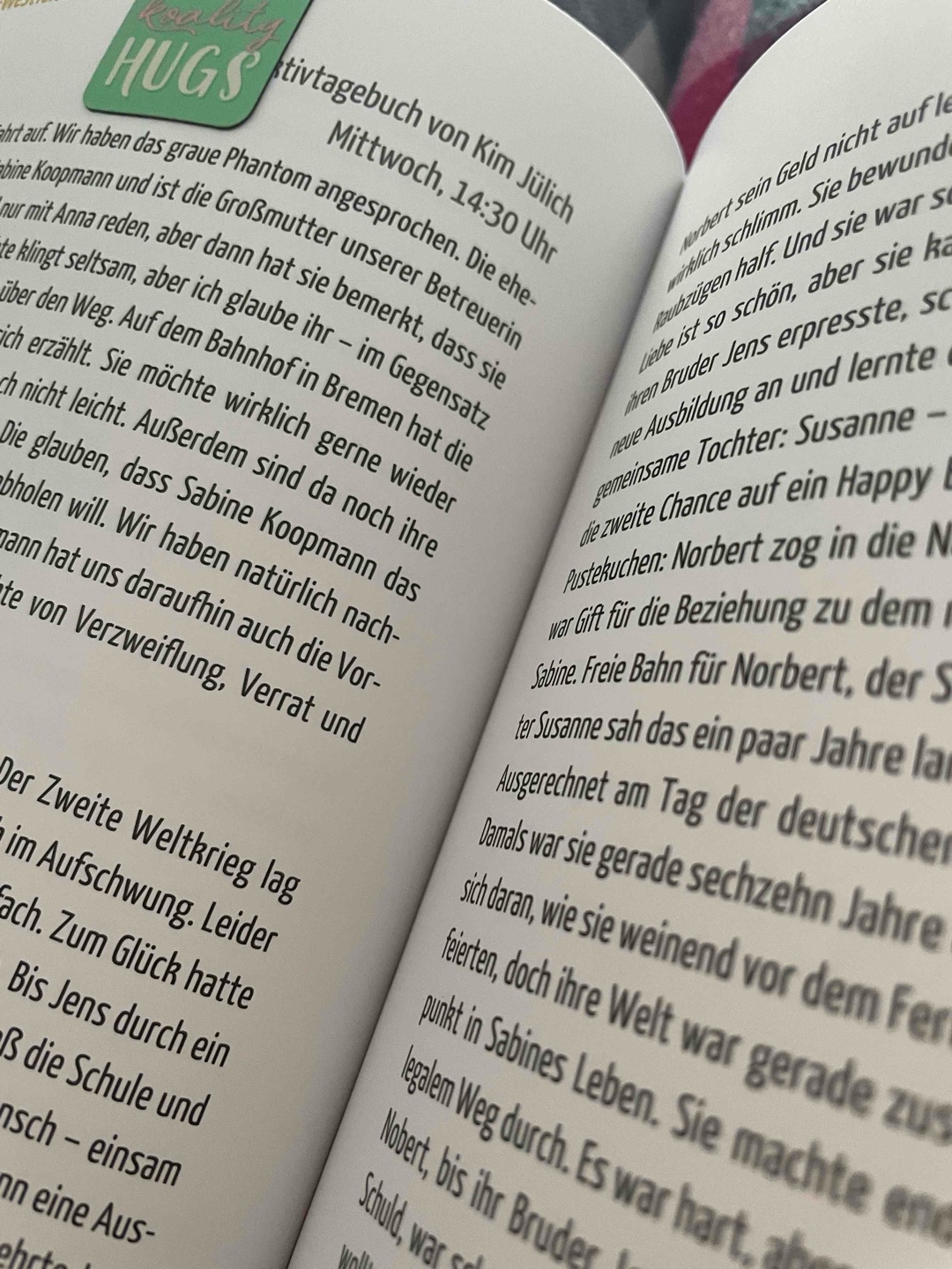 Bin gerade ein neues Krimi am lesen. Ist schon sehr spannend kann ich auf jeden Fall empfehlen.