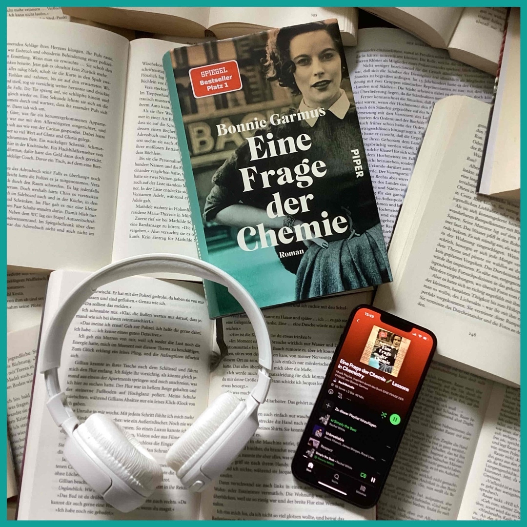 In diesem Buch wird mit viel Humor und Charme ein sowohl kritischer als auch unterhaltsamer Blick auf die Gleichberechtigung von Mann und Frau in den 60er Jahren geworfen. Tolles Buch, bitte mehr davon!